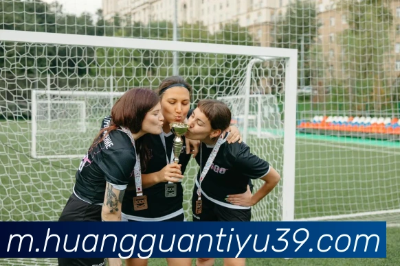 皇冠体育服务体系